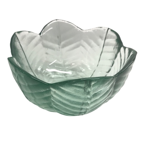 Other - Recycled Green Glass Decorative Leaf Shaped Bowl With Scalloped Edge